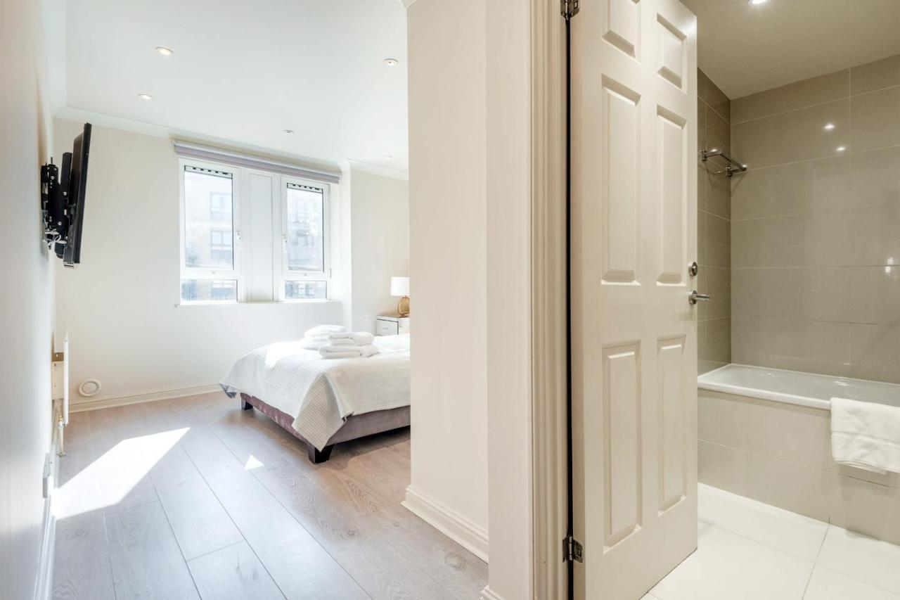 Stunning 3-Bedroom In The Heart Of London With Parking-Hosted By Sweetstay Exterior photo