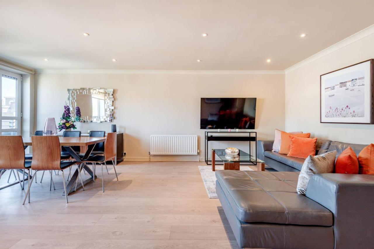 Stunning 3-Bedroom In The Heart Of London With Parking-Hosted By Sweetstay Exterior photo