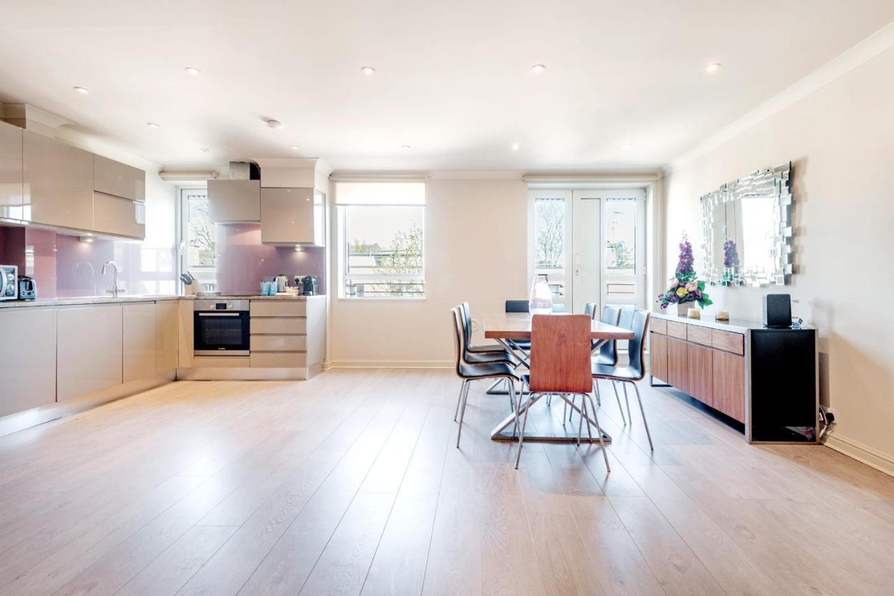 Stunning 3-Bedroom In The Heart Of London With Parking-Hosted By Sweetstay Exterior photo